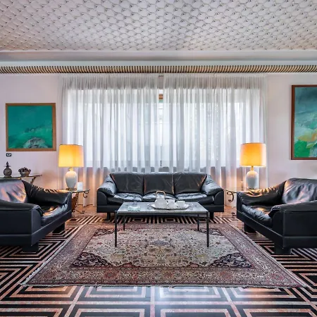 בית נופש Casa Giacomelli By Interhome