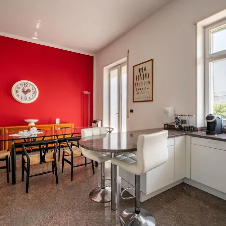 Holiday Casa Giacomelli By Interhome